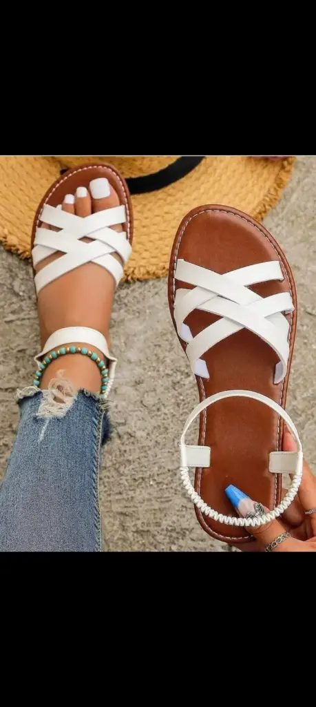 Slappy sandals