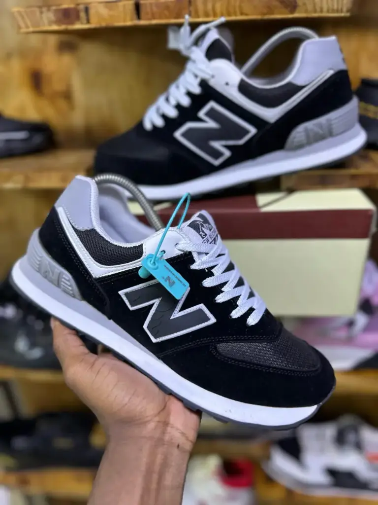 NB sneakers